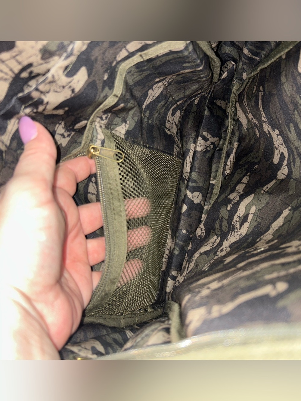 17” Wrangler Olive Washed Canvas Laptop Backpack w/ Brown Accents NWT - Picture 7 of 15